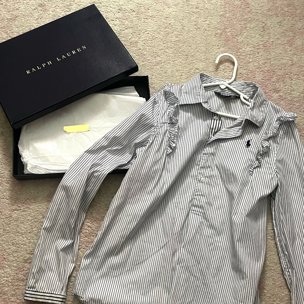 Ralph Lauren Girls Age 15/16 (fits women’s xxs) Shirt